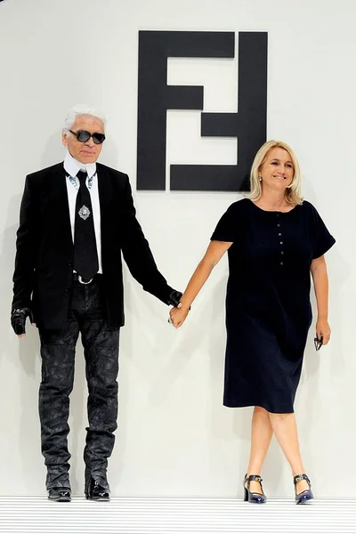 Look 44